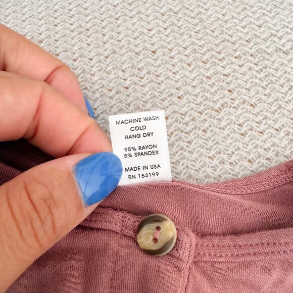 Lou Lou & Company Mauve Bamboo Knotted Gown - 3 to 6 Months - Picture 4 of 6